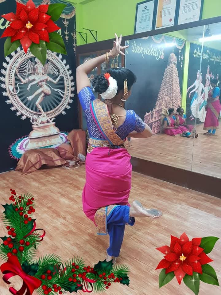 Bharatanatyam dance performance or class at Shivam Narthanalayam - Photo 13